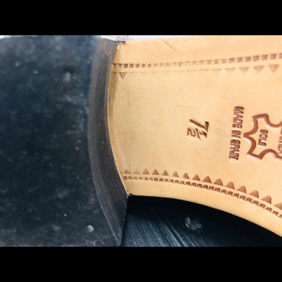 Boot Sold - Picture 5 of 8